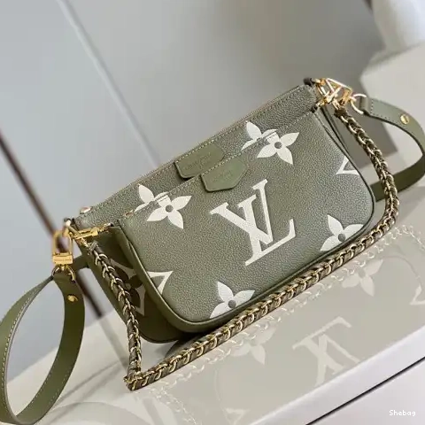 LV 2309YA0009 Bag 0715